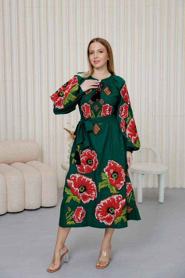 Ukrainian clothing, accessories and home decor items for all to enjoy Ukieology Fashion and Decor Ukrainian clothing, accessories and home decor items for all to enjoy Ukieology Fashion and Decor