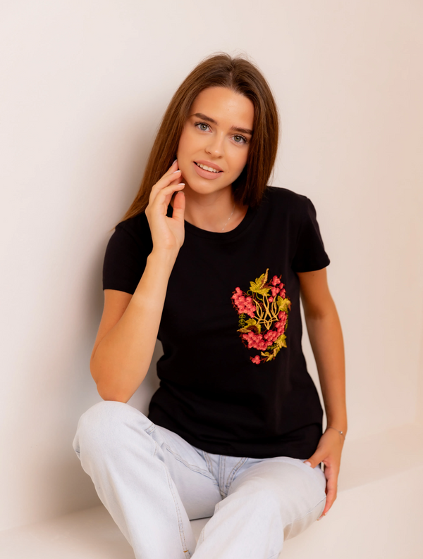 Ladies' T-shirt "Kalyna"