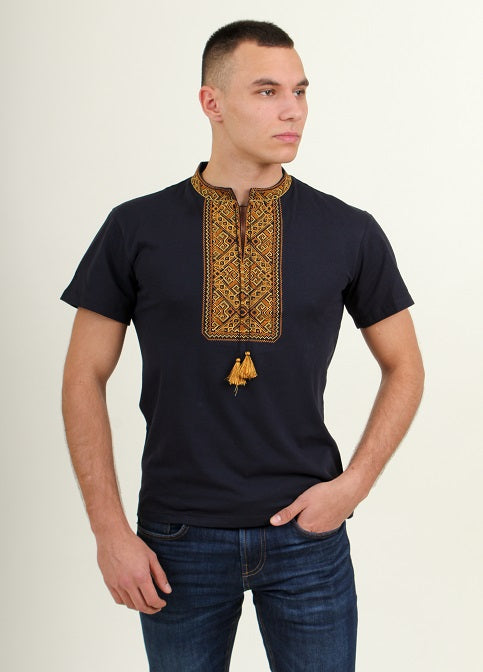 Embroidered T-shirt "Hutzul"