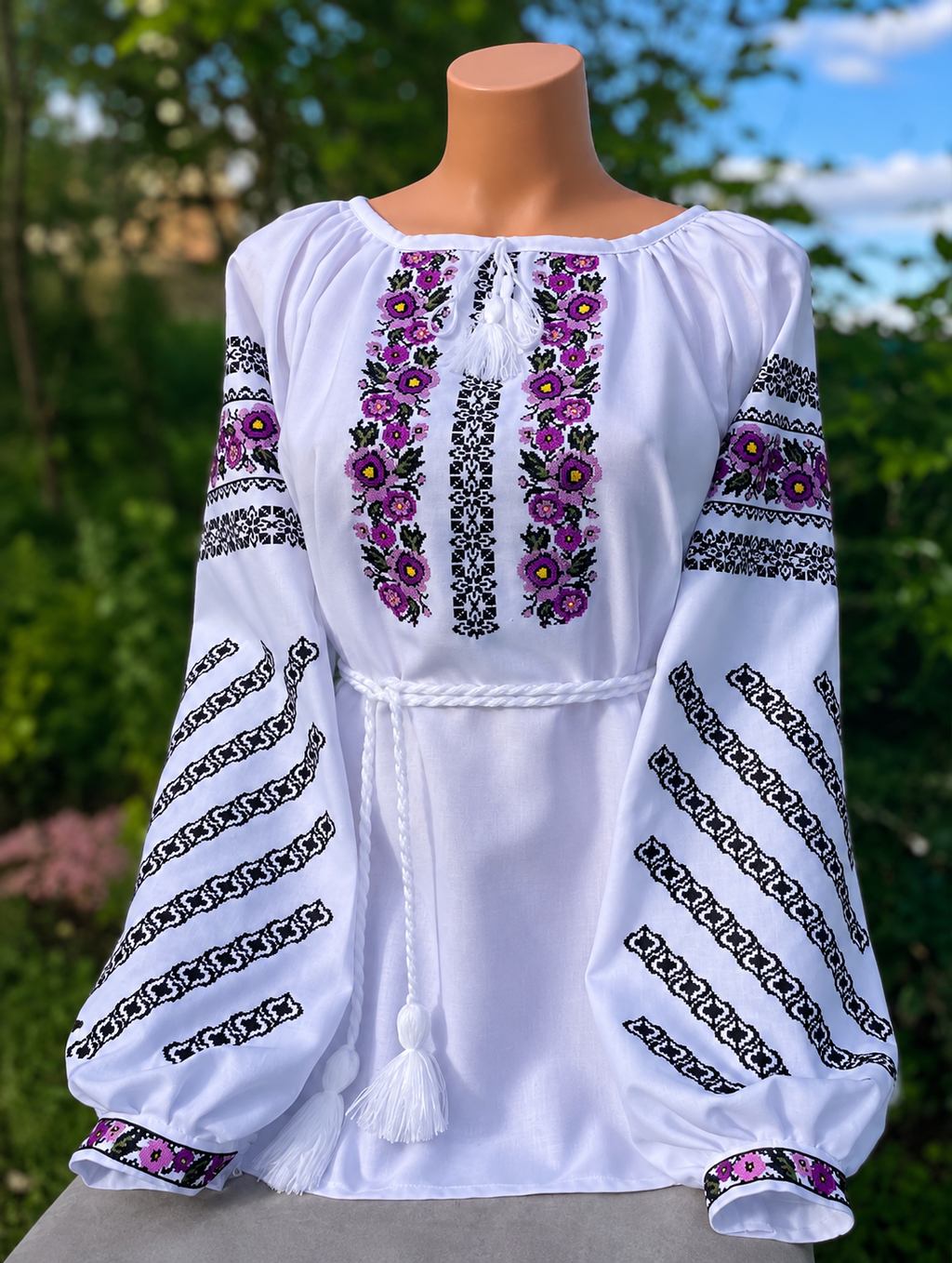 Women's Vyshyvanka "Romana”