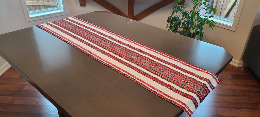 Table Runner- Red