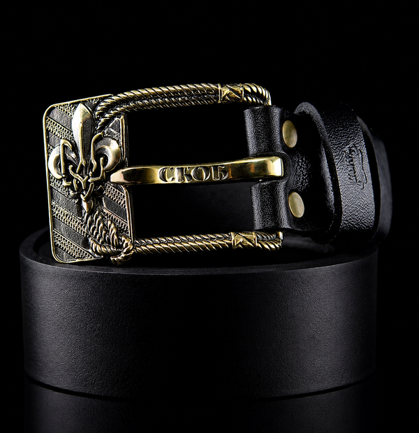 Leather Belt with Classic Buckle “Plast”