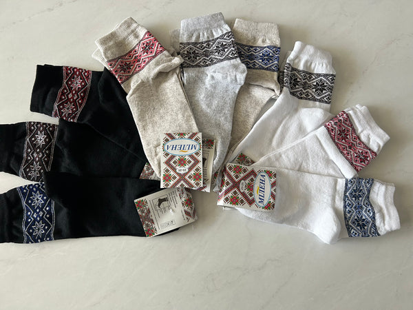 Embroidered Women’s Socks